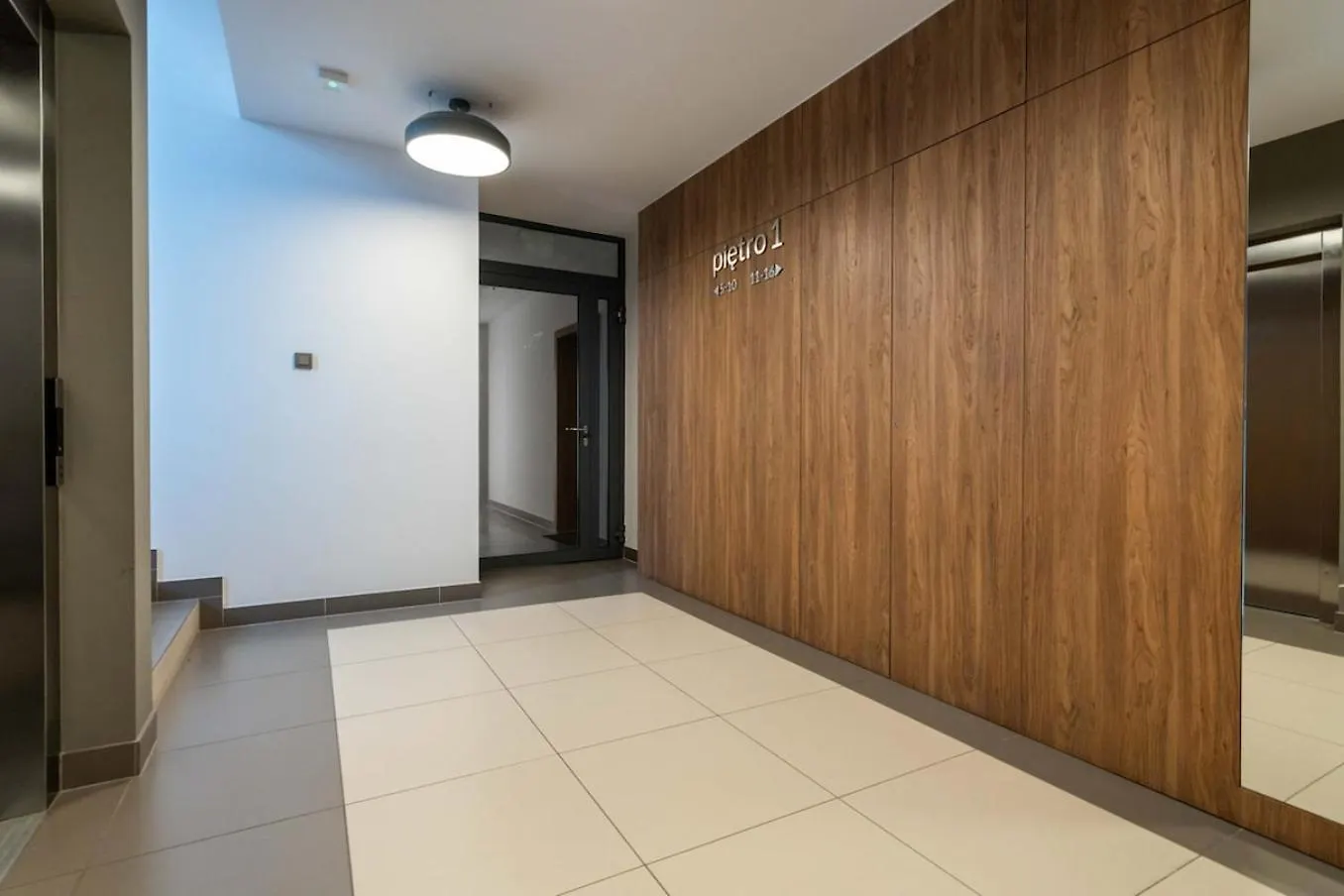 Apartment Pinacolada Lux Suite Mokotow Warsaw